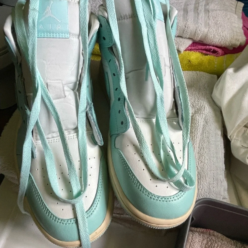 Jordan Women's Aqua and Beige Sneakers - Picture 4 of 7